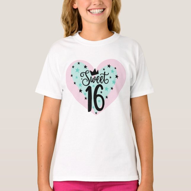 Classic Charm! Sweet 16 Gift  T Shirt (Framsida)