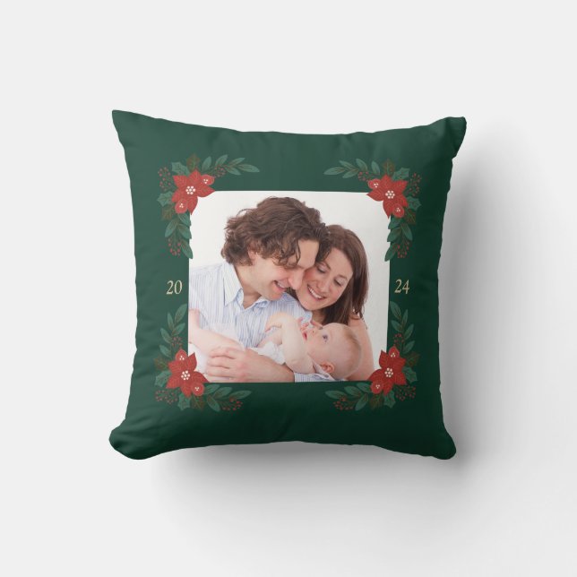 Classic Christmas Floral Frame Throw Pillow  Kudde (Framsida)