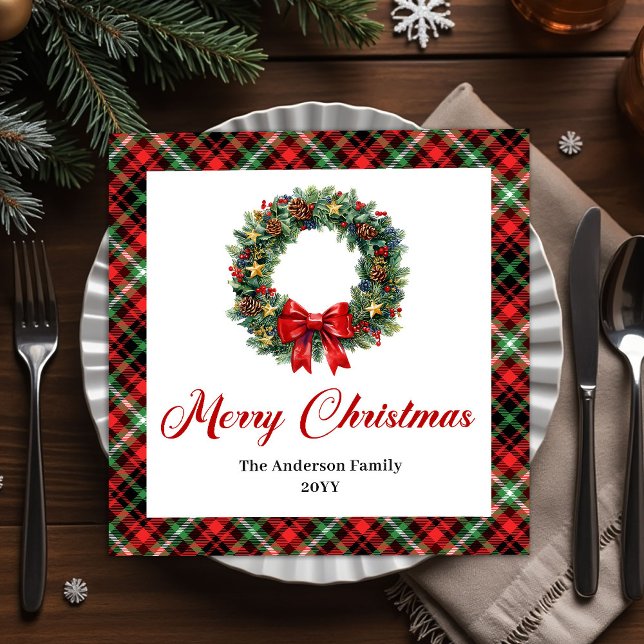 Classic Christmas Wreath Napkin with Custom Name Pappersservett (Classic Christmas Wreath Napkin with Custom Name)