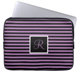 Classic Cute Chic Initial Lila Black Stripe Laptop Fodral