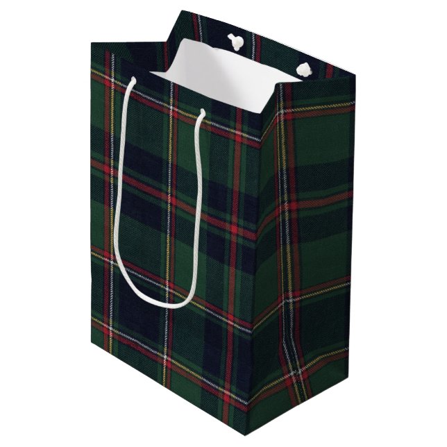 Classic Dark Blue Red Green Plaid Pattern (Framsidan Vinklad)