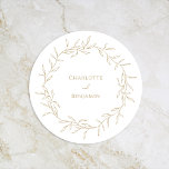 Classic Guld Greenery Bröllop Underlägg Papper Rund<br><div class="desc">Införandet av vår klassiska Bröllop-rundans Papper Guld Grey Underlägg design - noggrant designat för att förkroppsliga en modern romantisk estetik. Med en klassisk blandning av rena vita bakgrunder med delikat gyllene löv som på ett lämpligt sätt kompletteras med ett enkelt kalligrafiskt skript parat med ett underskattat serif-teckensnitt. Resultatet är en...</div>