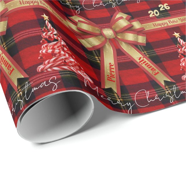 Classic Holiday Plaid -Family Name Presentpapper (Rullad Hörn)