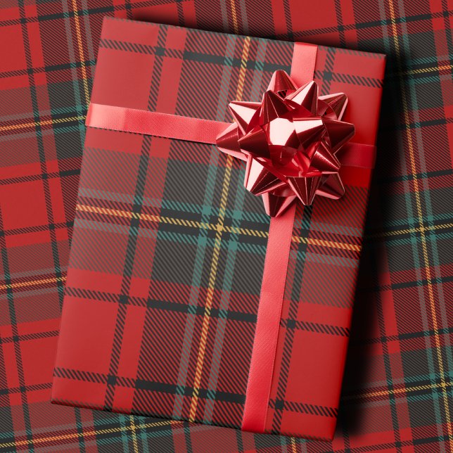 Classic Holiday Plaid Stylish Red Christmas Presentpapper (Skapare uppladdad)