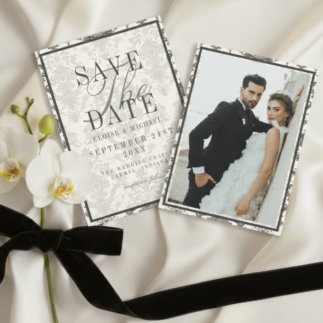 Classic Ivory Damask Rococo Pattern Photo Wedding Spara Datumet (Classic Ivory Damask Rococo Pattern Photo Wedding Save The Date)