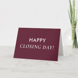 Classic Key Closing Day Maroon Real Estate Agent Kort
