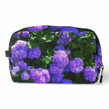 Classic Lila Realistic Hydrangea Toiletry Bag