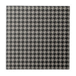 Classic Pepita Houndstooth Mönster Black Grått Kakelplatta<br><div class="desc">Varje grön elegant och klassisk väv mönster,  med pepita/ houndstooth mönster i svartvitt och grått kombination.</div>
