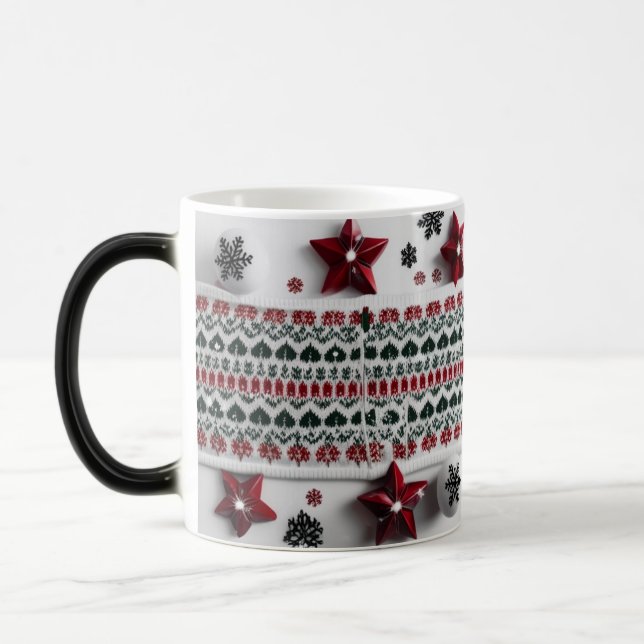 Classic Red & Green Nordic Knit Pattern  Magisk Mugg (Vänster)