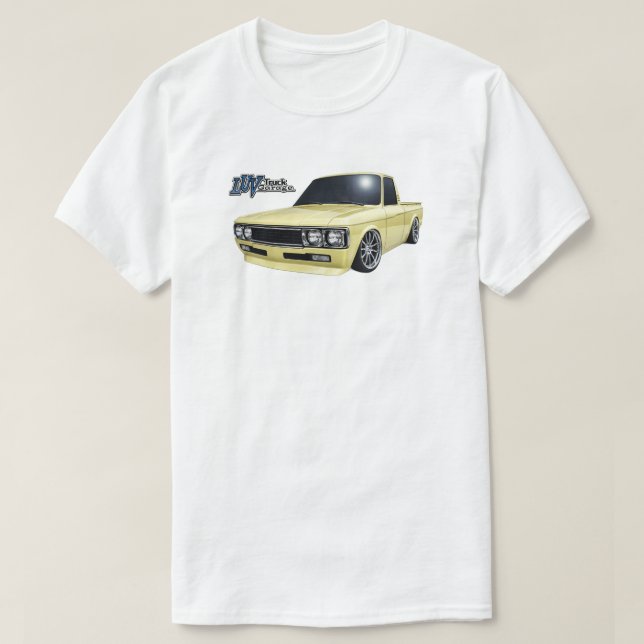 Classic Slammed Luv Truck in Yellow T Shirt (Design framsida)