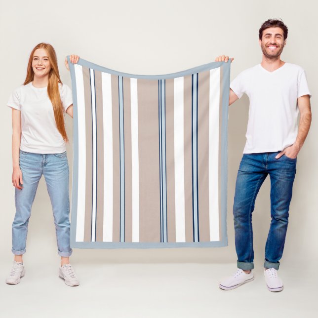 Classic Stripe Beige, white and blue  Fleecefilt (På plats)