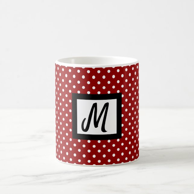 Classic White & Red Polka Dot Namn Initial Tea och Kaffemugg (Center)