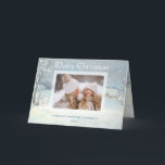 Classic Winter God jul Snö Photo Helgkort<br><div class="desc">Nostalgiskt klassiskt vinterfoto med snö-täckt rost och träd,  elegant God jul typografi,  enfotomall och redigerbar text fält. Inuti finns kompletterande snöbakgrund,  ogenomskinlig tom etikett och fält som tillval.</div>