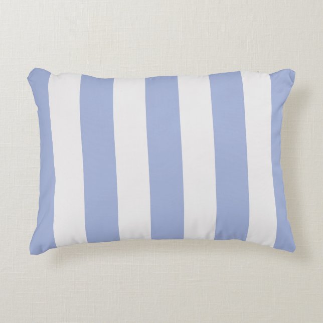 Classy Coastal Chic Light Blue White Rand Prydnadskudde (Framsidan)