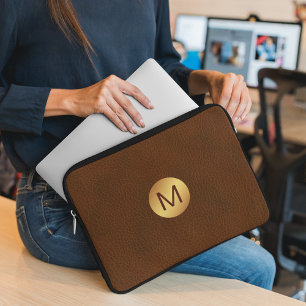Classy Faux Brown Leather & Guld Initial Namn Laptop Fodral