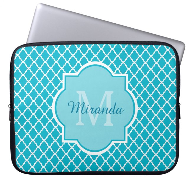 Classy Turcos Blue Quatrefoil Monogram och Namn Laptop Fodral (Framsidan)