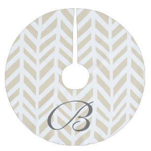 Classy White & Beige Herringbone Family Initial Julgransmatta Borstad Polyester