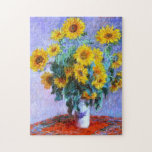 Claude Monet Bouquet av solblommor Pussel<br><div class="desc">Bouquet av solblommor är ett vackert intsionistiskt färgmål av stil av Fransk-fotovisare,  Claude Monet,  c. 1880 som visar en söt solrosspray i ett porslinskt vas med lilak bakgrund.</div>