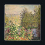 Claude Monet | Gardens hörn i Montgeron Magnet<br><div class="desc">A Corner of the Garden at Montgeron,  1876-7 | Claude Monet | Art Location: Hermitage,  Sankt Petersburg,  Ryssland | Fransk Artist | Bilduppsamlingsnummer: XIR37524</div>