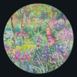 Claude Monet - Iris Garden at Giverny Runt Klistermärke<br><div class="desc">The Iris Garden at Giverny / The Artists Garden at Giverny - Claude Monet,  1899-1900</div>
