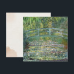 Claude Monet Japanska Bron Vattenlilja Konst<br><div class="desc">"Vattenliljedammen" (1899) är ett av de mest älskade mästerverken av Claude Monet, den franska impressionismens pionjär. Denna ikoniska målning skildrar den stillsamma skönheten i hans privata trädgård i Giverny. En graciöst välvd japansk träbro spänner över en lugn damm täckt av blommande vattenliljor. Monet använder skickligt en palett av frodiga gröna...</div>