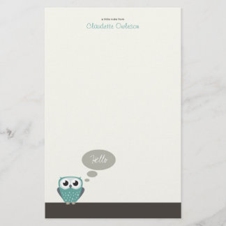 Claude ugglan gullig | noterar lite papper