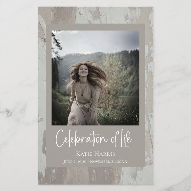 Clay Funeral Script Firande i Life Budget Flygblad (Framsidan)