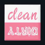 Clean eller Dirty Dishwasher Magnet<br><div class="desc">Inga fler oavsiktliga svävar från filta glasögon raka ut ur diskmaskinen som ännu inte har startat städning program! På rosan står det "Dirty" och på den vita sidan står det "Clean". Lägg den på diskmaskinen eller i tvätt-rummet för att lätt kunna referera till alla.</div>