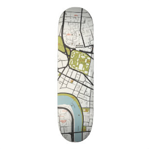 CLEAN HARVARD UNIVERSITETEN MASSACHUSETTS OUTLINE MINI SKATEBOARD BRÄDA 18,5 CM