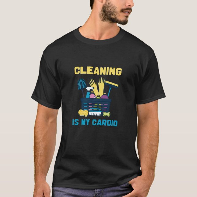 Cleaning Lady Cardio Housekeepers Maid Graphic T Shirt (Framsida)
