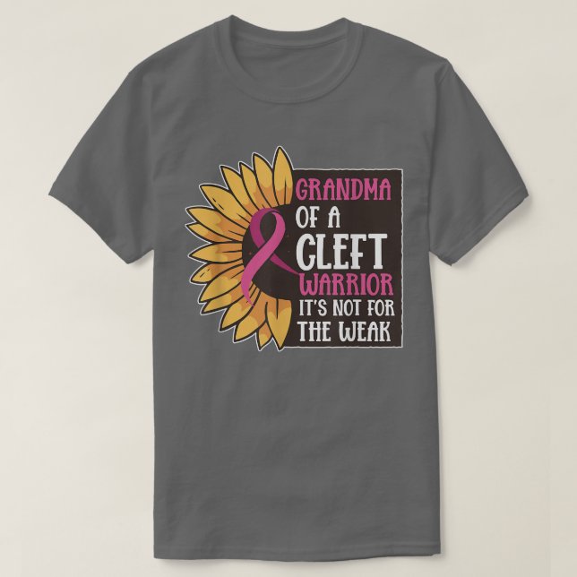 Cleft Palate Lip Grandma Strong Awareness  T Shirt (Design framsida)