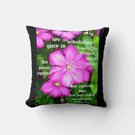 Clematis med romerna 5:3-5 kudde