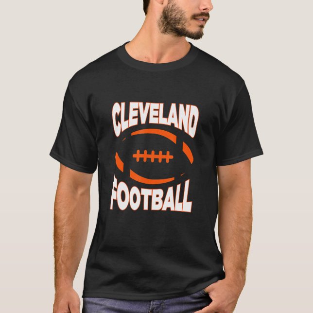 Cleveland Football Four Down T Shirt (Framsida)