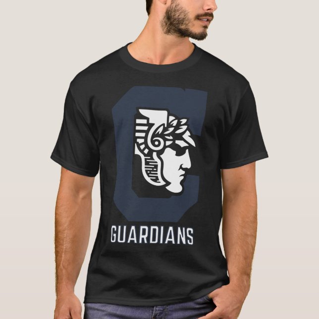 Cleveland Guardians Essential T-Shirt (Framsida)