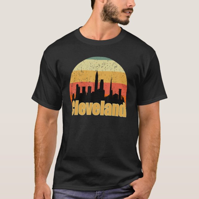 Cleveland Oh Skyline Silhouette Sunset I Love Clev T Shirt (Framsida)