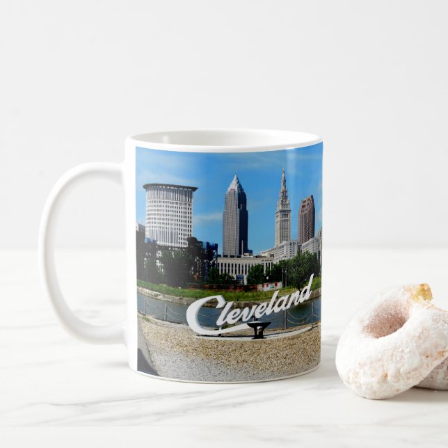 Cleveland RiverSide Skyline Mugg (Med munk)