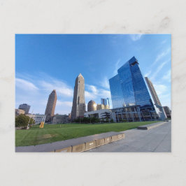 Cleveland skyline at Memorial Plaza Vykort