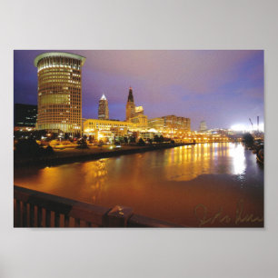 Cleveland Skyline på natten Poster