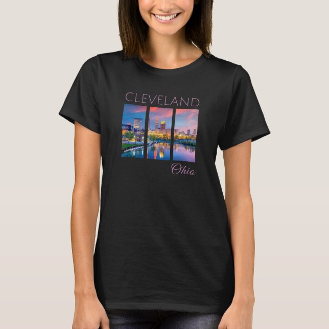 Cleveland Sunset CLE Land Downtown Skyline Ohi T Shirt (Framsida)