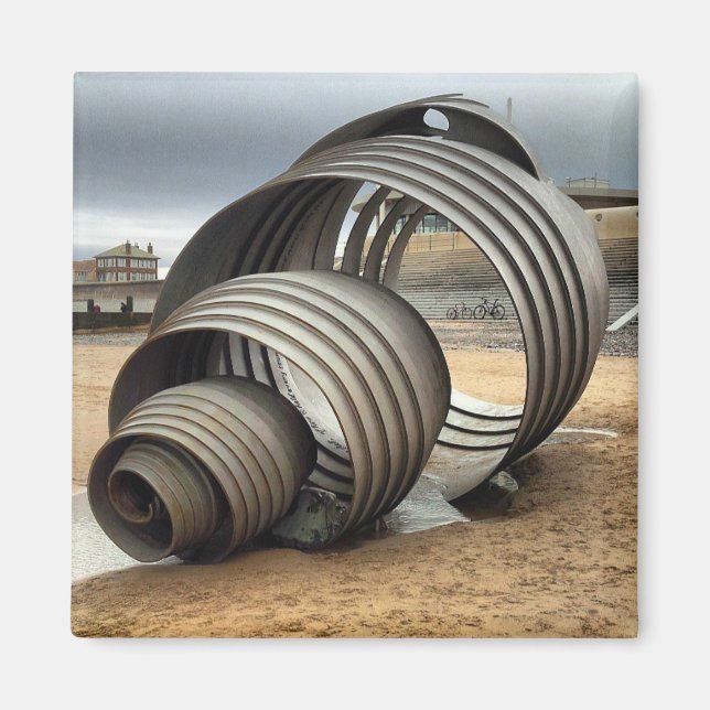 Cleveleys Marys Snäcka Sculpture Magnet (Framsidan)