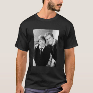 Clifford Movie Martin Kort Black and White Essent T Shirt