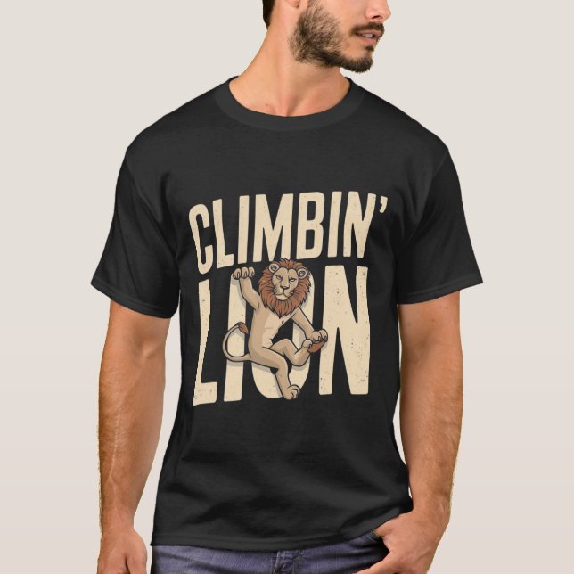 Climbin Lion - Funny Climber  T Shirt (Framsida)