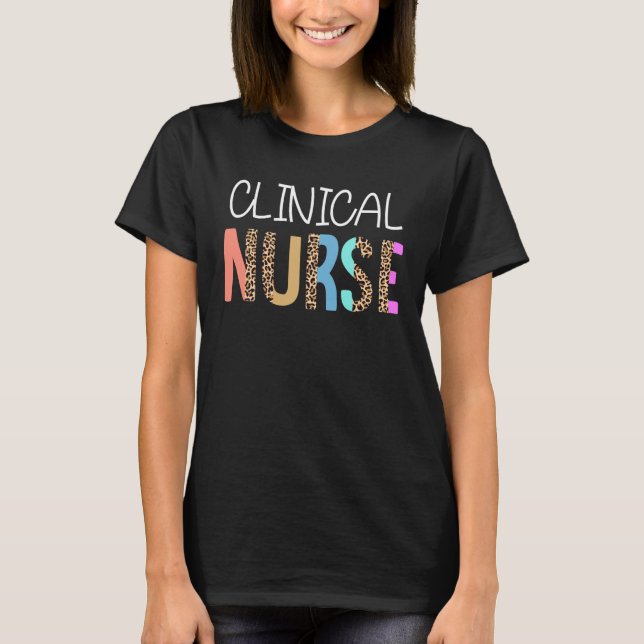 Clinical Nurse Bohemian Cheetah Leopard Print Patt T Shirt (Framsida)