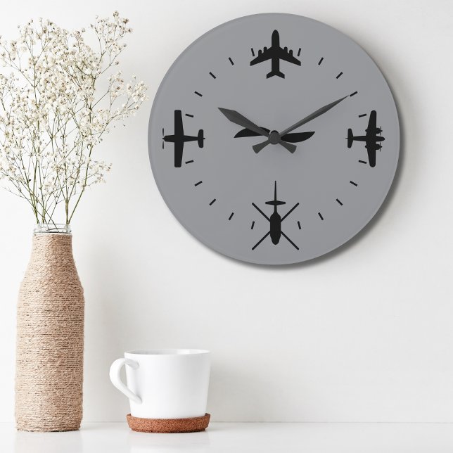 Clock Face with Airplane icons Cool Pilot Aviation Stor Klocka (Skapare uppladdad)