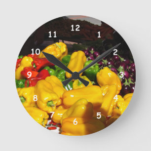 Clock - Ljusa paprika av Färgad Rund Klocka