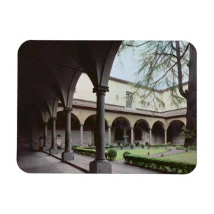 Cloister av kloster som byggs om i 1442 (fotoet) magnet