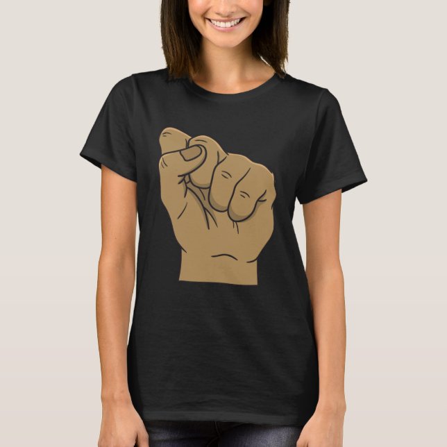 Closed Fist Resistance Opposition T Shirt (Framsida)