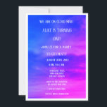 Cloud Nine 1:a födelsedag QR Rosa Blue Inbjudningar<br><div class="desc">Utskriven med bakgrundsbild av vackra moln i rosa blå abstrakt,  QR-kod för webbplatsens URL- och personligens textmallar som du kan redigera och anpassa!</div>