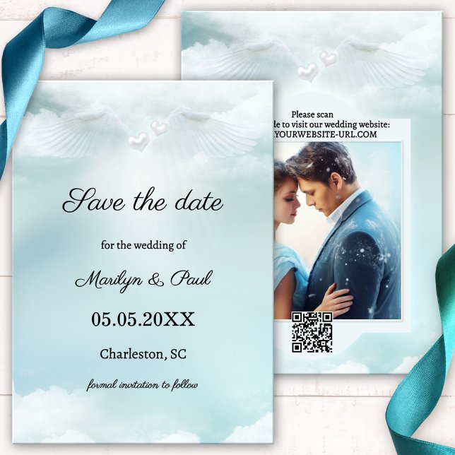 Cloud Nine Ängelvingar Foto Spara datumet  (Wedding Save the Date card featuring a dreamy design with angel wings and hearts on cloud nine)