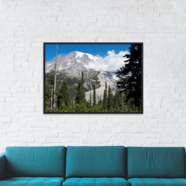 Cloud Passing over Mount Rainier Fototryck (In Situ Framed)
